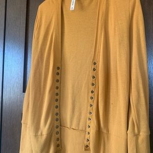 COPY - Mustard antique snap cardigan